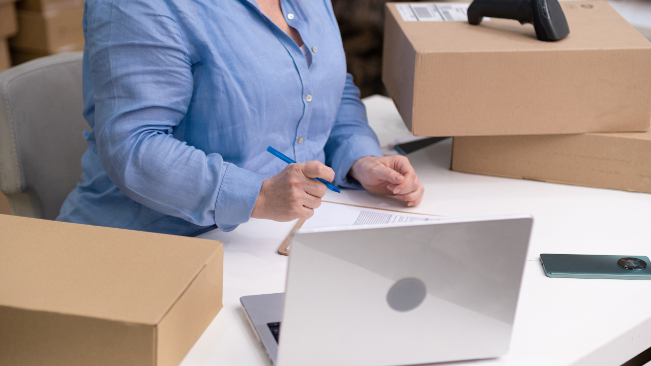 Everything You Need to Know Before You Start Dropshipping | Amote
